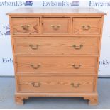 Pine chest of drawers