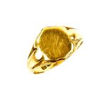 Shield shaped signet ring, in 18 ct yellow gold, hallmarked Birmingham 1867, ring size O.