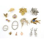 Group of Vintage costume jewellery, Coro 'jellybelly' swordfish brooch, group of vintage costume