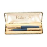 Vintage Parker '51' aero-metric model pen and pencil set, in grey, stamped made in England, gold