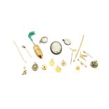 A mixed group of jewellery, a tennis racket brooch, turquoise and wish bone stick pin, round