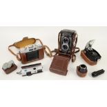 Rolleiflex TLR Camera, serial no T 2120913, Tessar, 1: 3.5 f=75mm Nr 1902210, Synchro-Compur