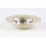 Edwardian silver bowl by John Round, Birmingham 1909, 52 grams .
