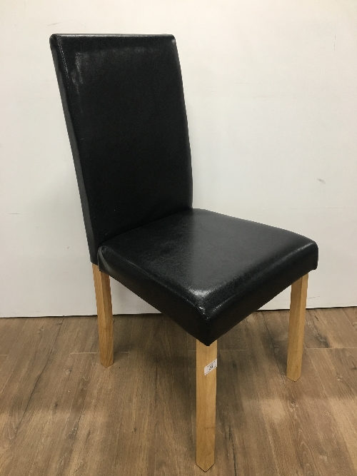 4X FAUX LEATHER DINING CHAIRS