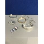 7 SILVER (925) ITEMS INCLUDING BANGLES