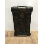 OLIVER TWIST ORNATE BOTTLE BOX