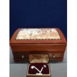 MUSICAL JEWELLERY BOX AND STRATTON CUFFLINKS