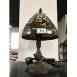 WONDERFUL TIFFANY STYLE LAMP WITH DRAGONFLY SHADE