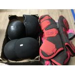 LOT OF HORSE RIDING EQUIPMENT