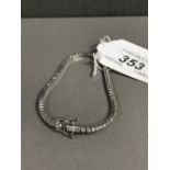 18CT WHITE GOLD DIAMOND BRACELET