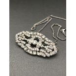 DIAMOND BROOCH WITH CHAIN