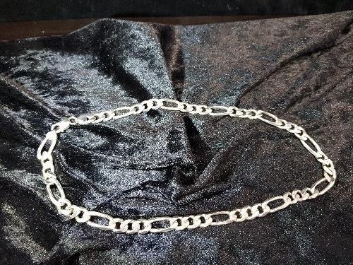 SILVER FIGARO CURB LINK NECKLET W65G - Image 3 of 3