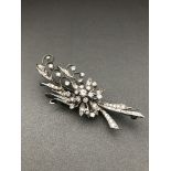 DIAMOND CLUSTER BROOCH APPROXIMATELY 3CT