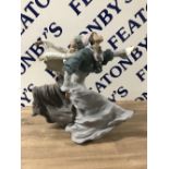 LLADRO 1770 GYPSY DANCERS IN ORIGINAL BOX