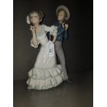 NAO FIGURINE BOY AND GIRL DANCING