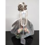 LLADRO FIGURE 6647 WILD FLOWERS AND ORIGINAL BOX