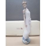 NAO FIGURE 1205 ELEGANCE WITH BOX