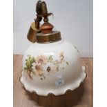1970S UP AND DOWN HANGING LIGHT WITH A FLORAL DESIGN AND EQUIPPED WITH BRASS SUPPORT