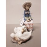 LLADRO FIGURE 5554 PRETTY AND PRIM SMALL CHIP ON GIRLS HAT AND NAO DUCKS