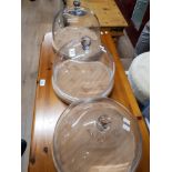 3 GLASS CAKE DOMES WITH WOODEN BASES