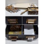 4 DRAWER JEWELLERY CHEST CONTAINING COSTUME JEWELLERY