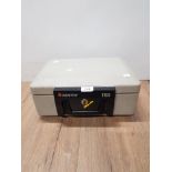SENTRY 1100 FIRE PROOF SAFE WITH KEY