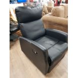 BLACK RECLINING ARMCHAIR