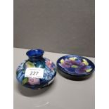 A MOORCROFT SMALL BULBOUS VASE TOGETHER WITH A MATCHING SMALL PLATE