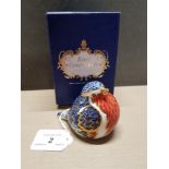 ROYAL CROWN DERBY PAPERWEIGHT ROBIN WITH GOLD STOPPER AND ORIGINAL BOX