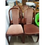 A SET OF 4 MAHOGANY FRAMED PINK UPHOLSTERED DINING CHAIRS