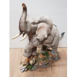 TUSKERS ORNAMENT GENTLE GIANT ELEPHANT WITH ORIGINAL BOX