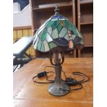 NICE TIFFANY STYLE LAMP