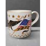 AMERICAN BICENTENNIAL 1976 WEDGWOOD MUG CELEBRATING 200 YEARS OF AMERICAN INDEPENDENCE