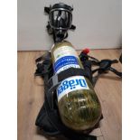 SCUBA DIVING OXYGEN TANK AND MASK