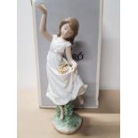 LLADRO FIGURE 6850 GARDEN DANCE WITH ORIGINAL BOX