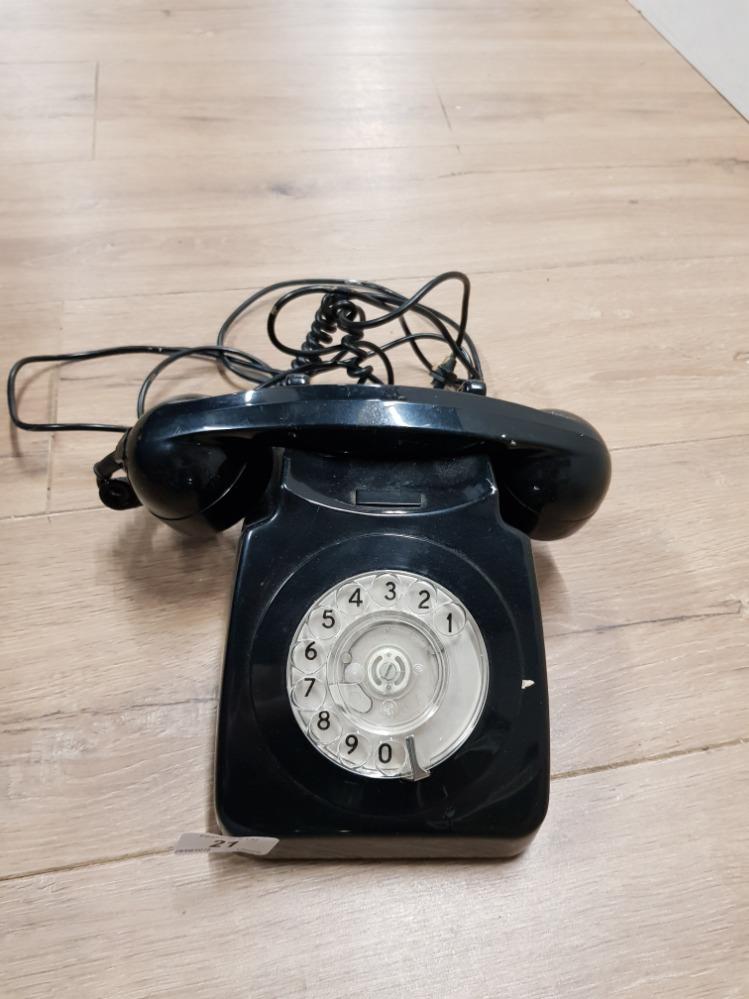 VINTAGE TELEPHONE