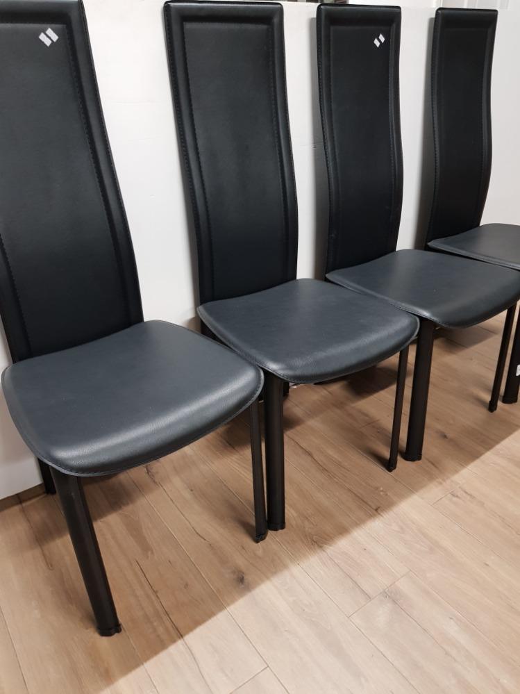 A SET OF 4 MODERN BLACK HIGH BACK POLYVINYL DINING CHAIRS