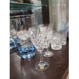 LARGE WHITEFRIARS VASE PLUS 2 ROCKINGHAM CRYSTAL WINE GLASSES AND 6 GLASS WHISKY TUMBLERS