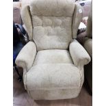 ELECTRIC RECLINING ARMCHAIR