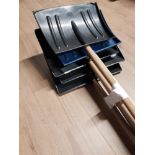 BUNDLE OF 5 SNOW SHOVELS