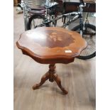 ITALIANATE OCCASIONAL TABLE ON PEDESTAL BASE