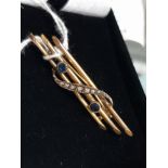 9CT GOLD SAPPHIRE AND PEARL BROOCH GROSS WEIGHT 2 POINT 3G