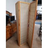 3 WAY FOLDING SCREEN