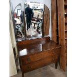 1920S OAK DRESSING TABLE