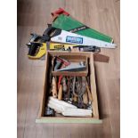 A BOX CONTAINING ASSORTED TOOLS INC SAWS PLANER ETC