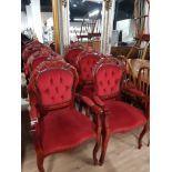 A SET OF 6 ITALIANATE UPHOLSTERED BUTTON BACK DINING CHAIRS