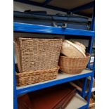 ASSORTED WICKER AND STRAW BASKETS