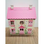 DOLLS HOUSE