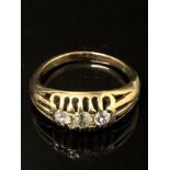 GENTS 18CT YELLOW GOLD DIAMOND THREE STONE RING SIZE S1/2