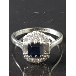 18CT WHITE GOLD SAPPHIRE AND DIAMOND CLUSTER RING 4.7G SIZE R1/2